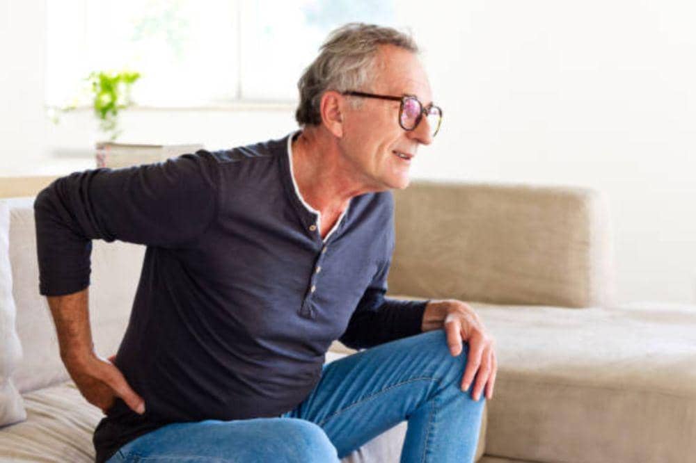 Apa Itu Penyakit Hernia? Kenali Penyebab, Faktor Resiko, dan Gejalanya