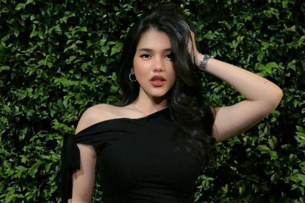 Fakta Orangtua Davina Karamoy