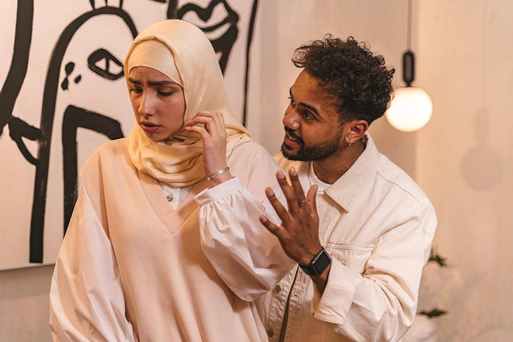 ilustrasi hubungan suami istri retak