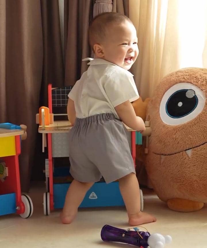 Nael Anak Nikita Willy Ultah Pertama 4.jpg