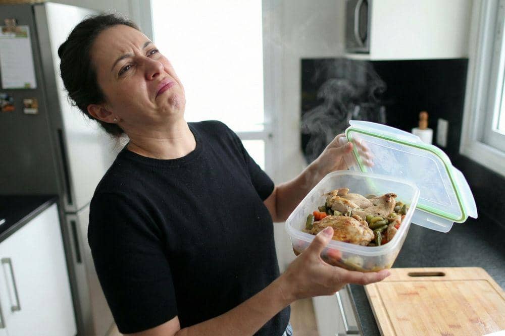 Tanda Makanan Kedaluwarsa