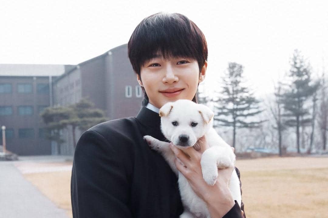 potret Byeon Woo Seok