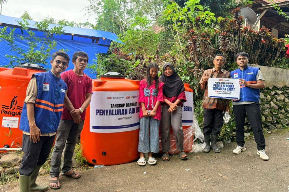 IDN Foundation Salurkan Bantuan untuk Warga Kabupaten Agam.jpg
