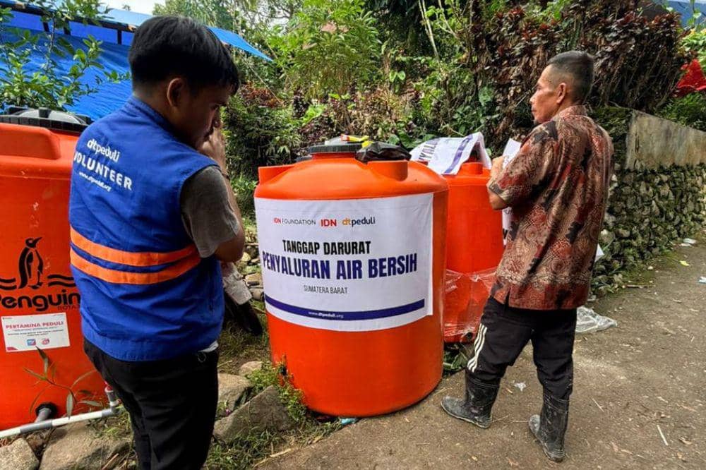 IDN Foundation Salurkan Bantuan untuk Warga Kabupaten Agam.jpg