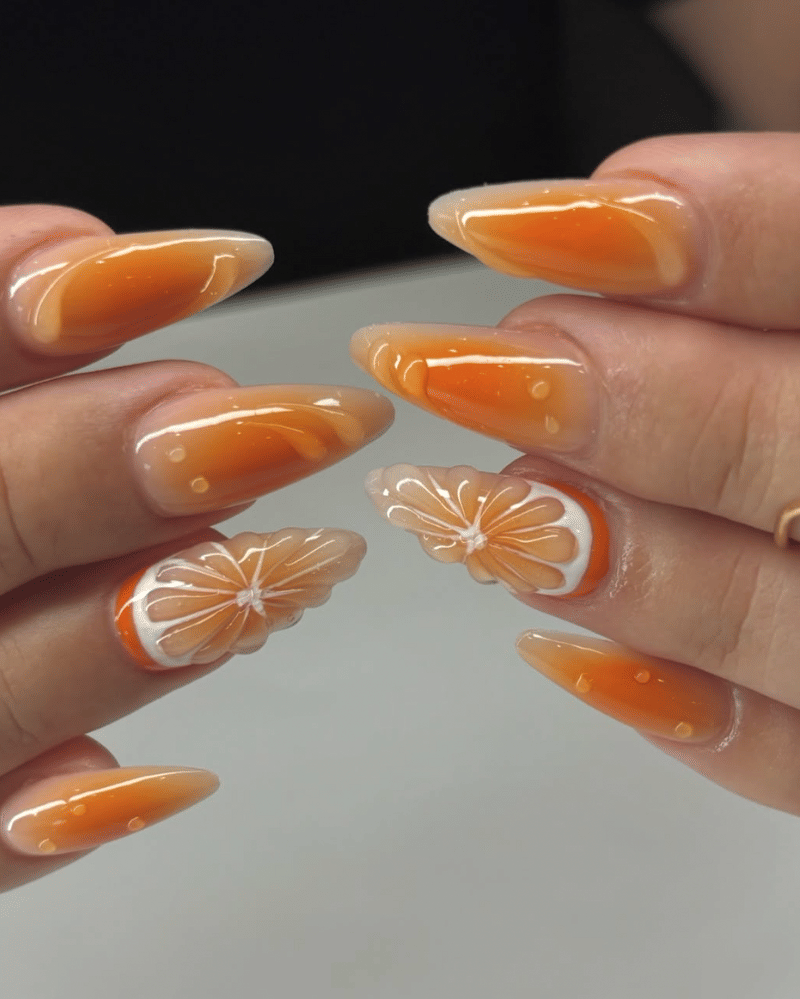 nail art bloody orange