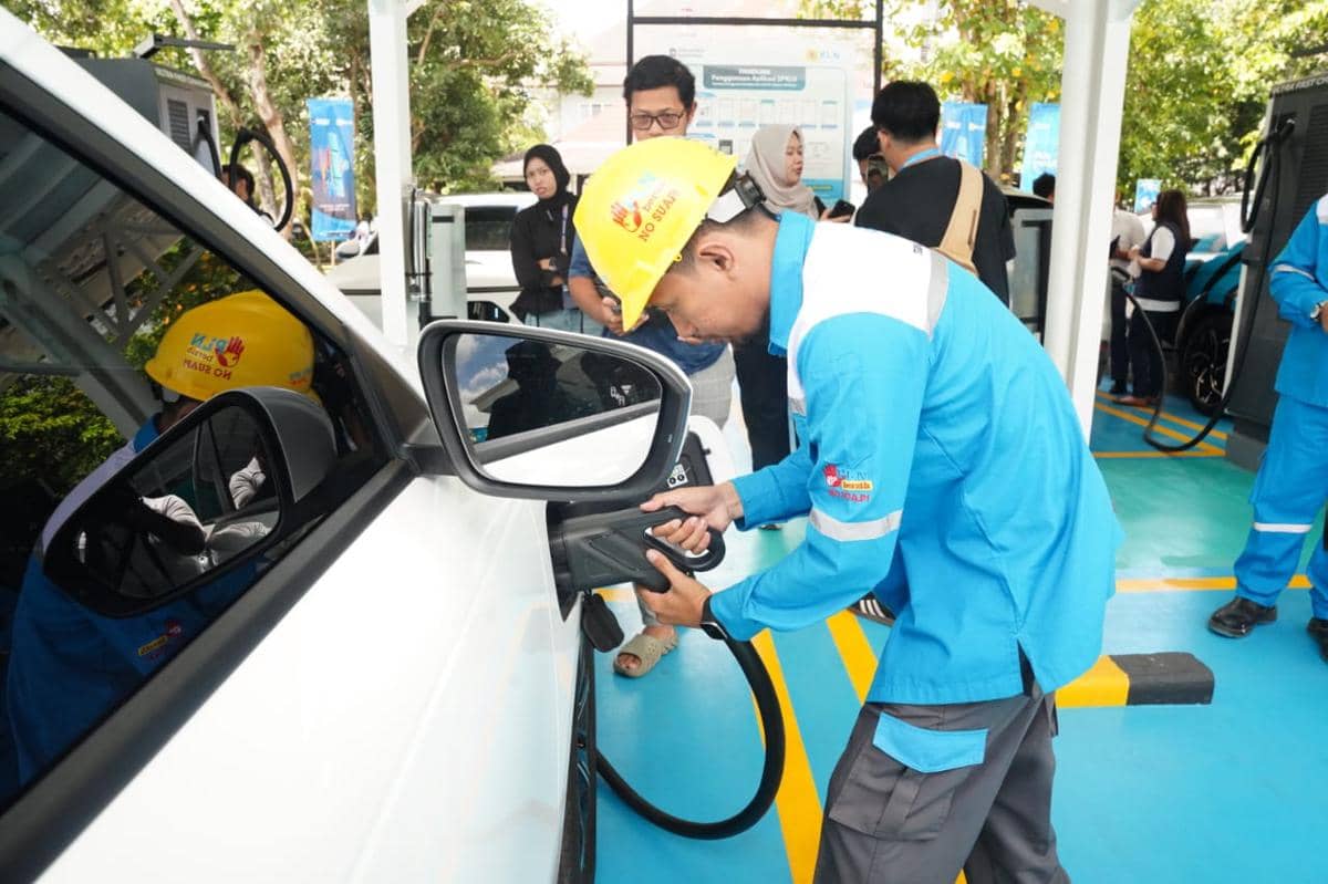 7 Perbedaan SPKLU dan SPLU, Kenali Kegunaannya!