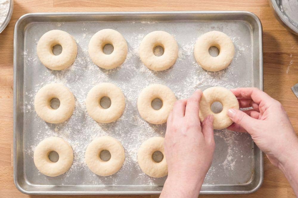 Cara Menyimpan Donat yang Belum Digoreng