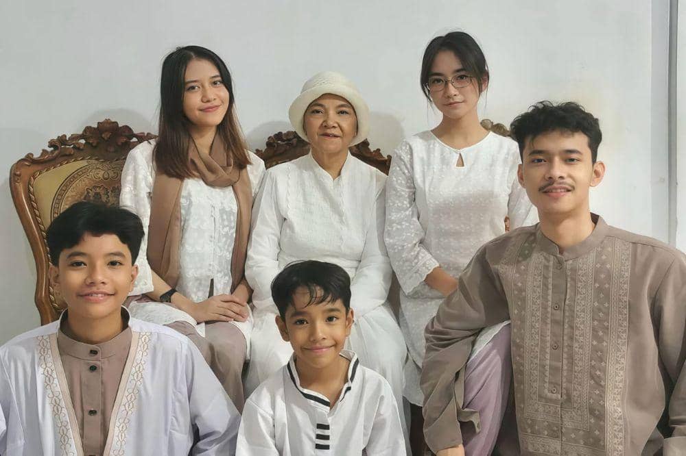 Benarkah Freya JKT48 Keturunan Sultan Hamengkubuwono II?