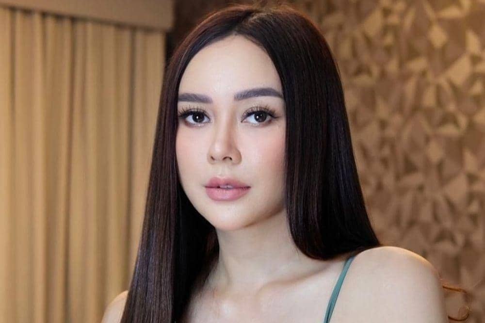 5 Fakta Keluarga Aura Kasih COVER