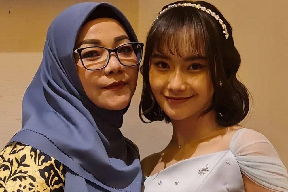 Benarkah Freya JKT48 Keturunan Sultan Hamengkubuwono II?