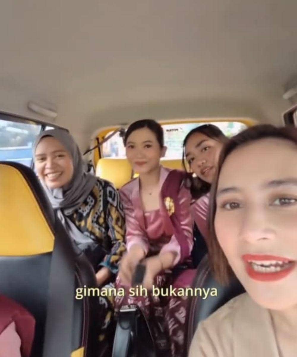 5 Fakta Prilly Latuconsina Datang ke Pernikahan Fans 5