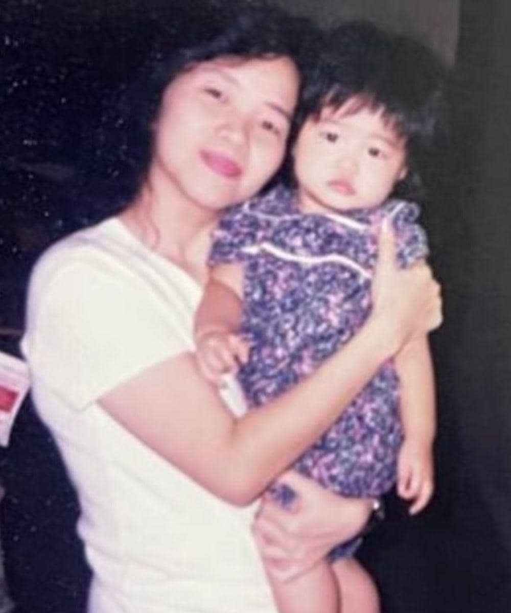 Momen Hari Ibu, Nita Vior Masih Tak Sangka Sudah Menjadi Ibu (2).jpg