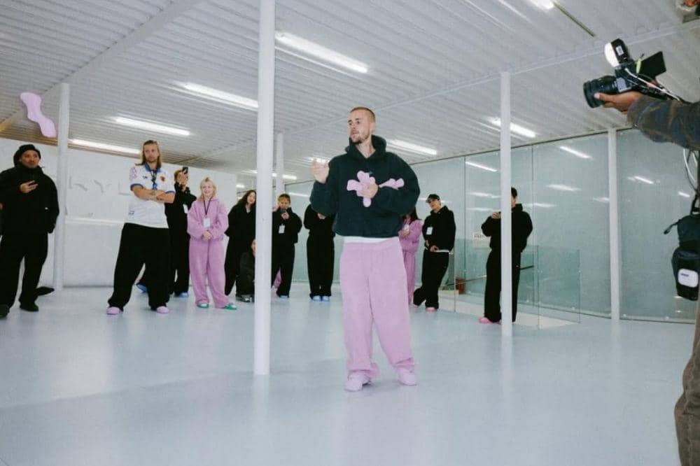 Justin Bieber Luncurkan Sneakers Cetak 3D