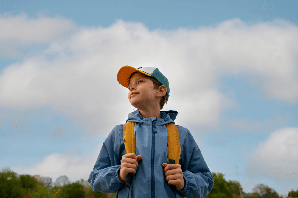 7 Keterampilan Survival Dasar yang Wajib Diajarkan pada Anak