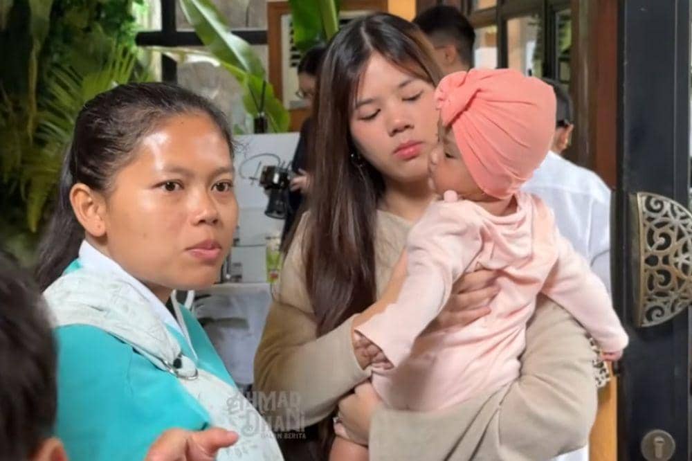 Youtube.com/AHMAD DHANI DALAM BERITA