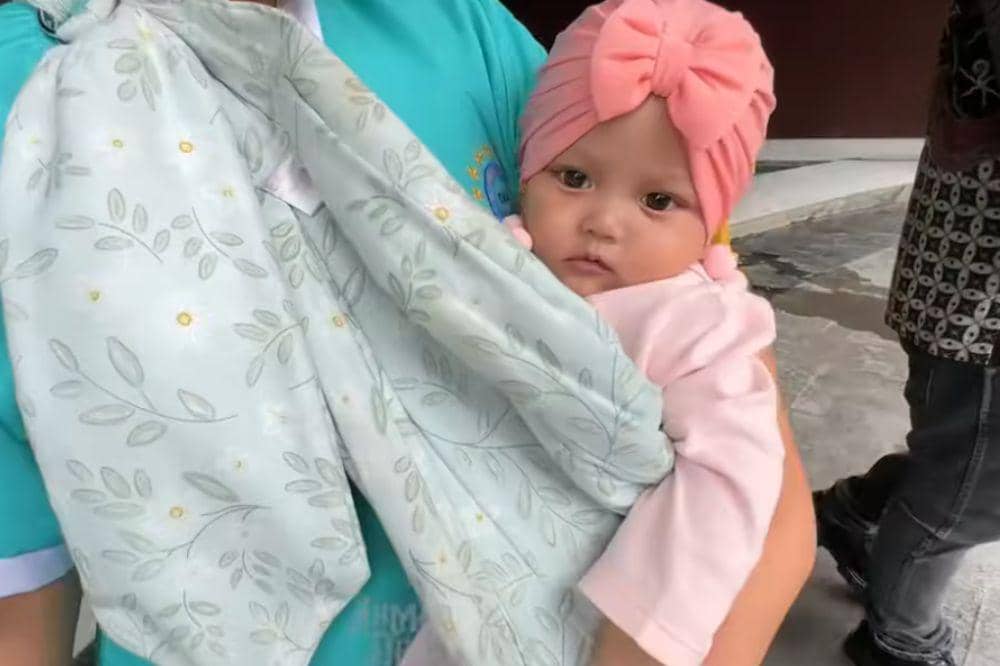 Youtube.com/AHMAD DHANI DALAM BERITA