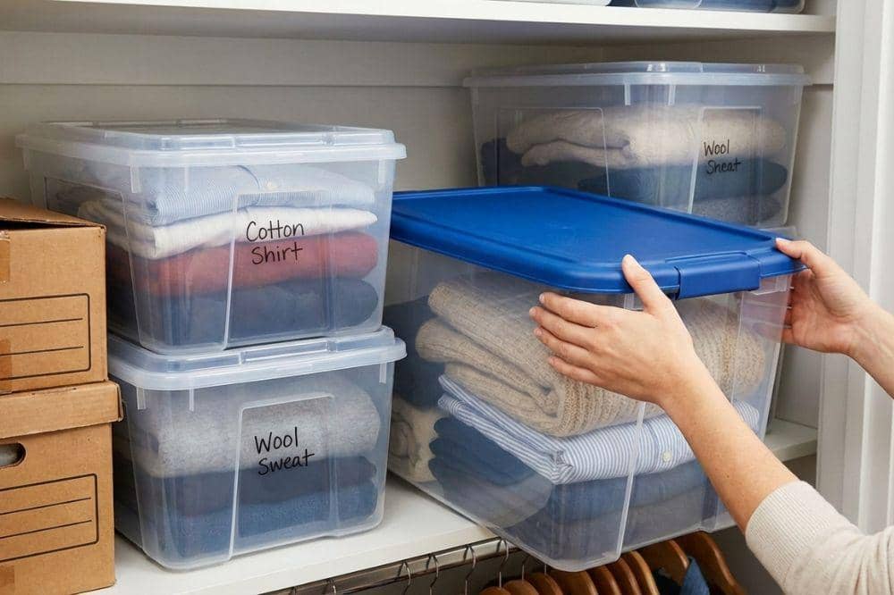 7 Cara Menyimpan Baju yang Jarang Dipakai 3