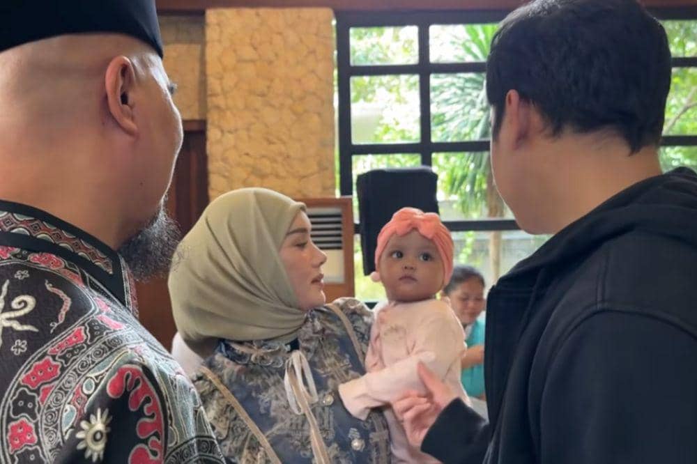 Youtube.com/AHMAD DHANI DALAM BERITA