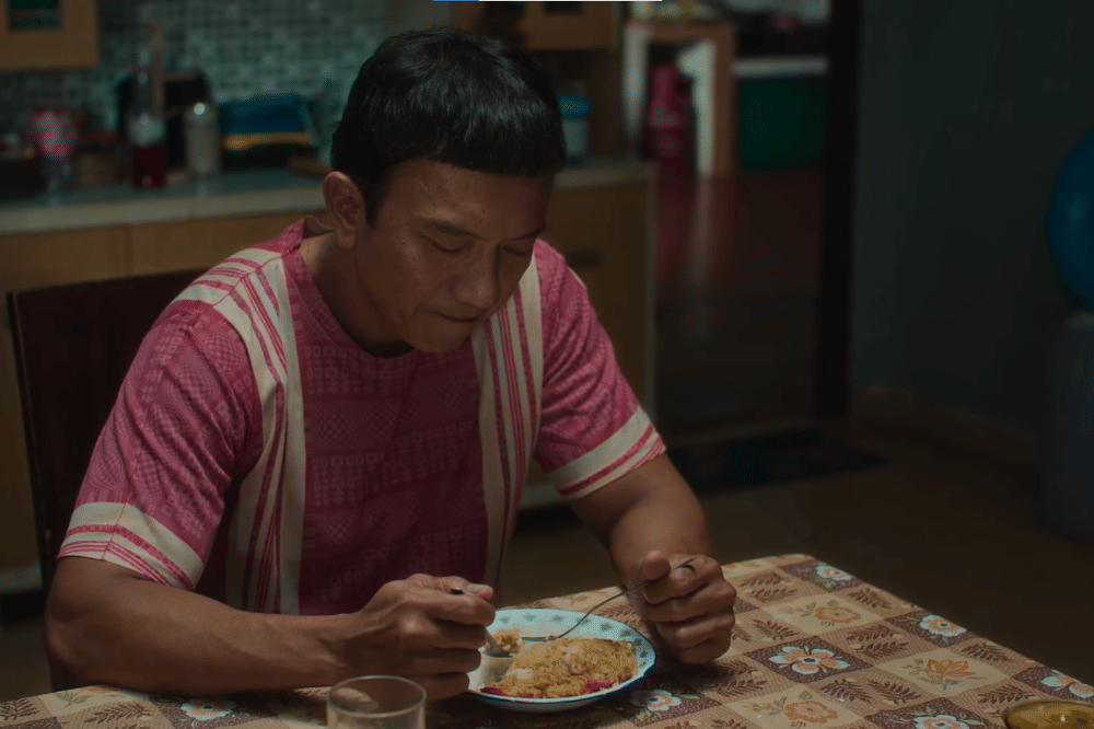 Dari Peran Serius, Teuku Rifnu Hadirkan Papa yang Penuh Luka