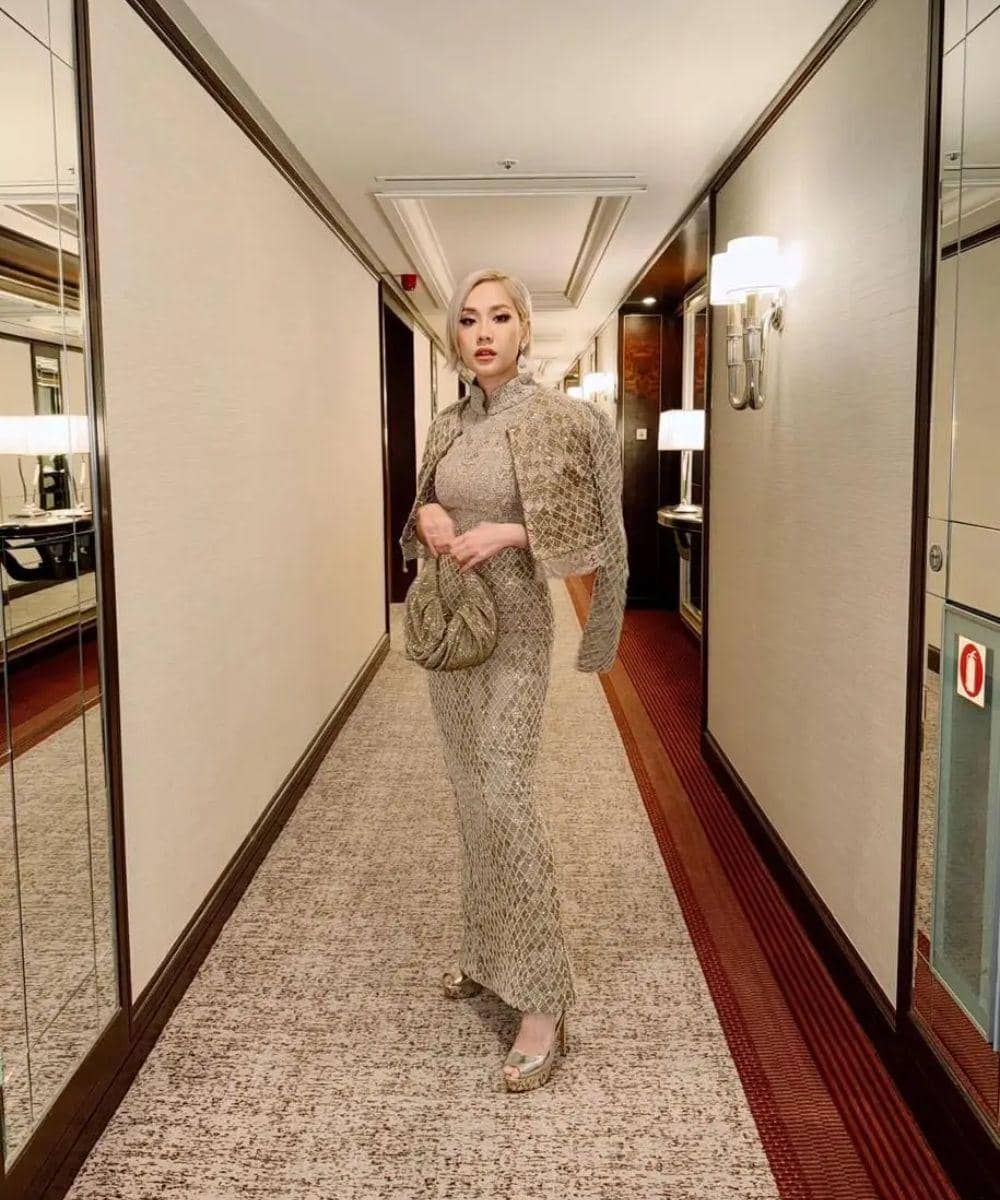 7 Gaya Kondangan Artis Termewah 2025 (2).jpg