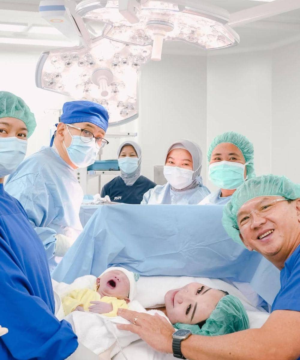 Basuki Tjahaja Purnama dan Puput Dikaruniai Anak Ketiga Perempuan (2).jpg