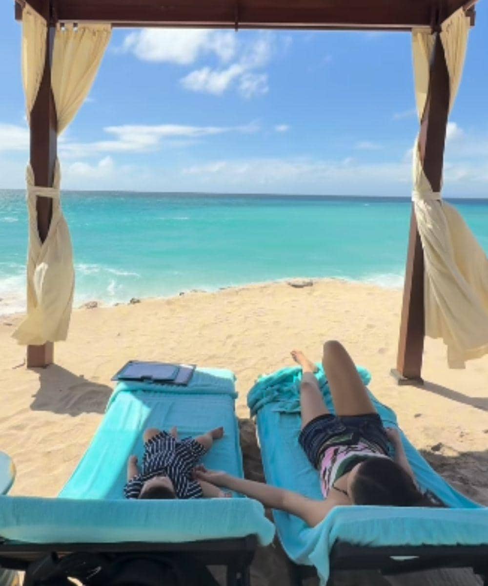 Instagram.com/eri.carl