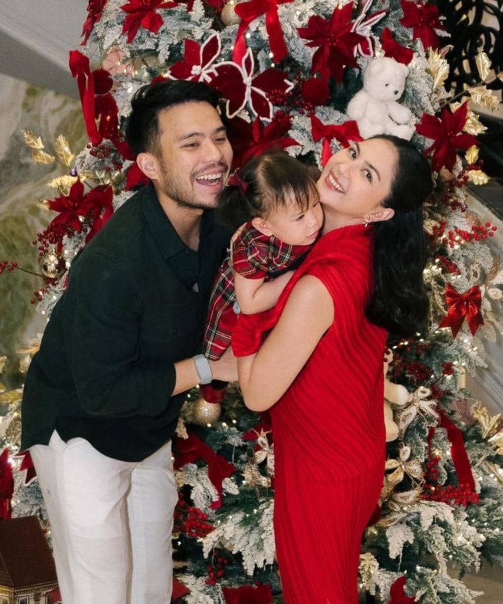 gaya artis rayakan natal 2025