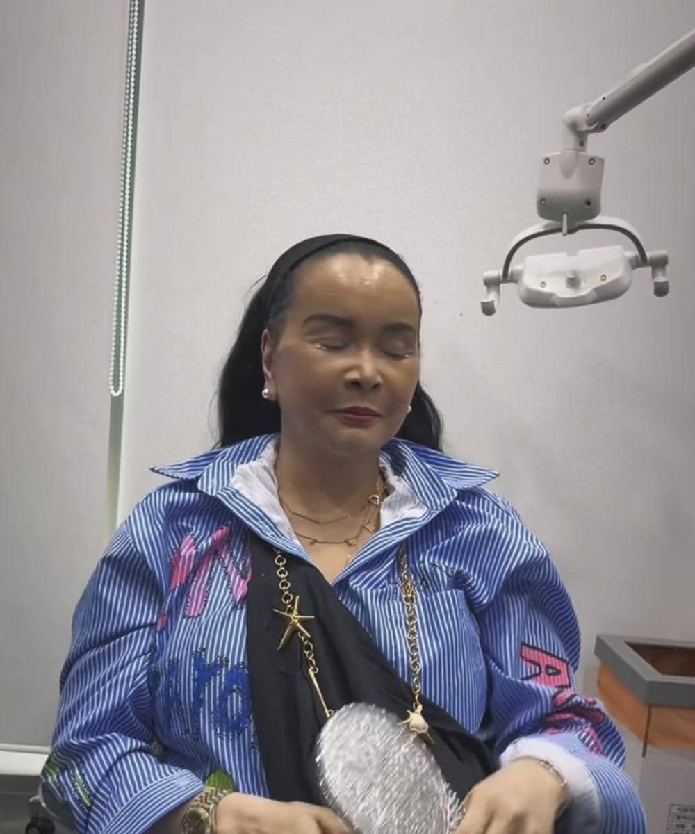 Potret Terbaru Jennifer Jill Setelah Face Lift, Makin Awet Muda