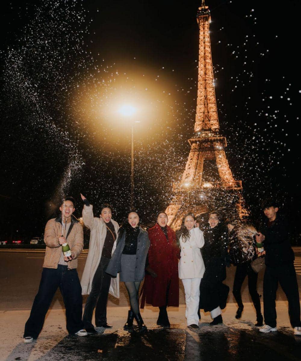 rachel vennya liburan di paris