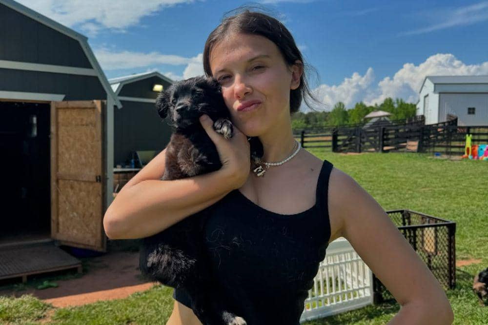 5 Fakta Keluarga Millie Bobby Brown Pemain Stranger Things 5