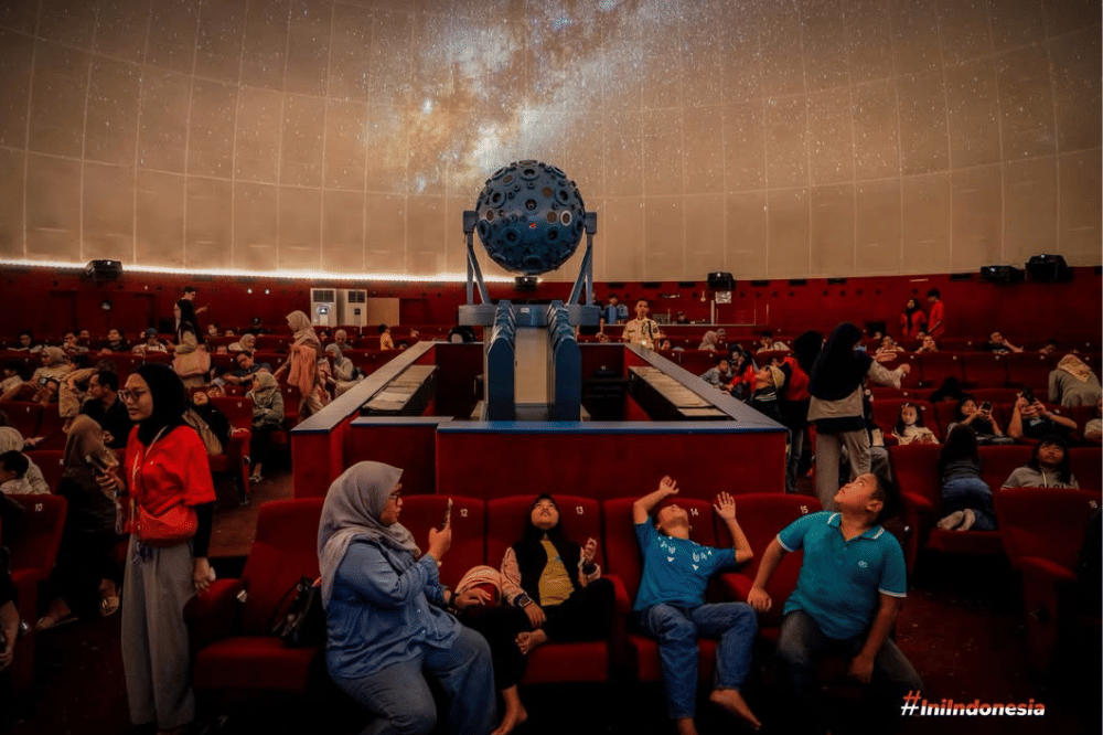 Planetarium Jakarta Taman Ismail Marzuki