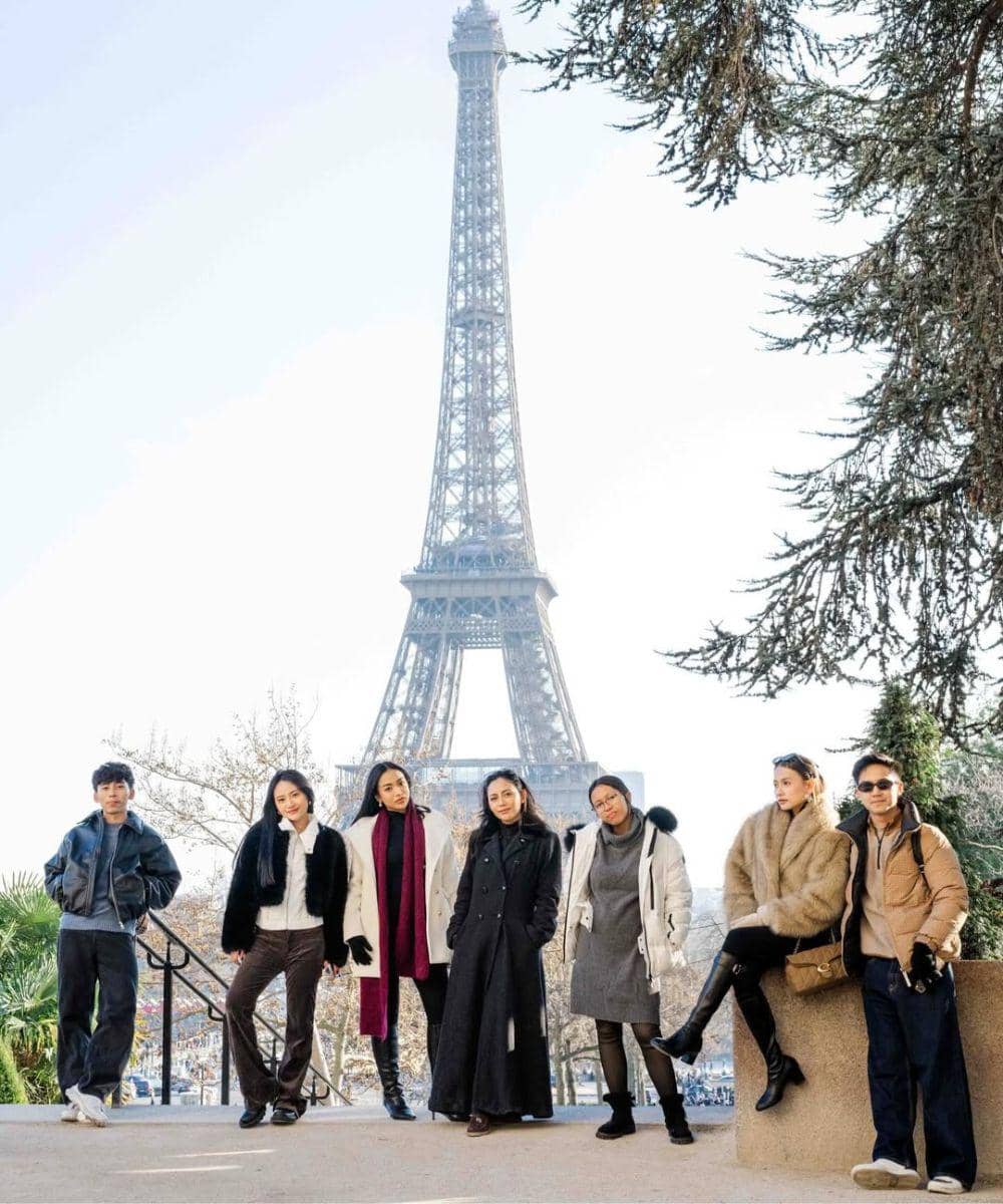 Foto Rachel Vennya dan Adiknya Liburan ke Paris