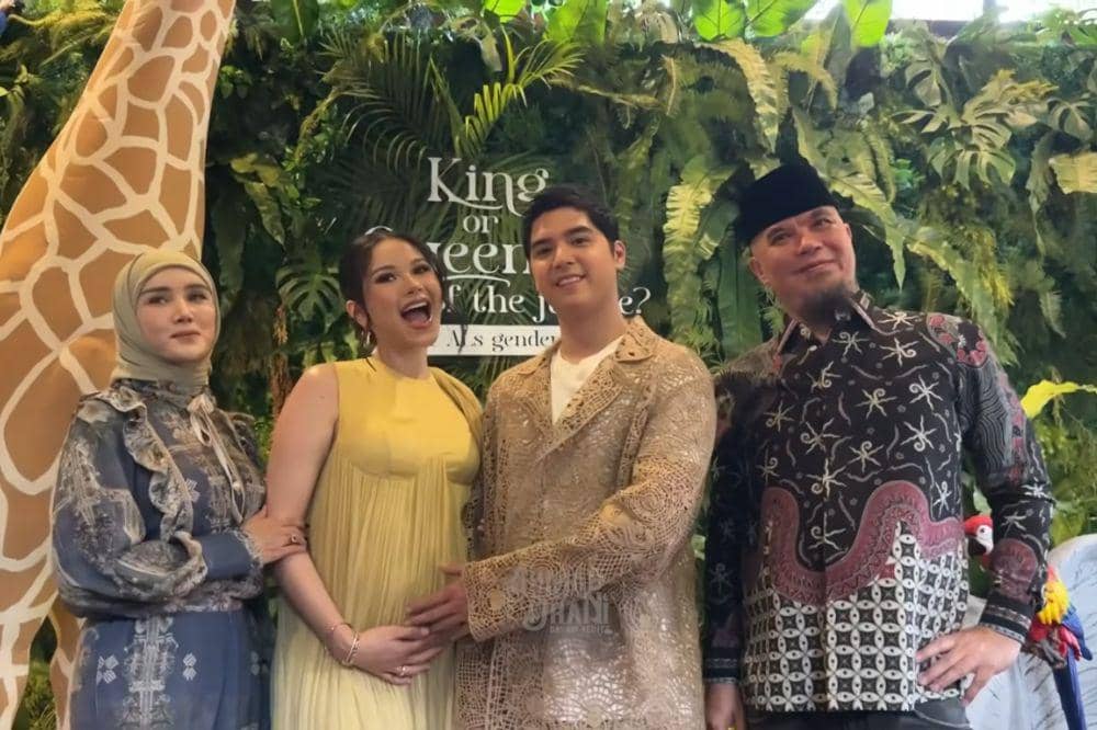 Youtube.com/AHMAD DHANI DALAM BERITA