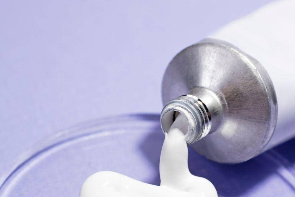 7 Daftar Salep Eksim Basah di Apotek, Bantu Kulit Lebih Cepat Pulih.jpg