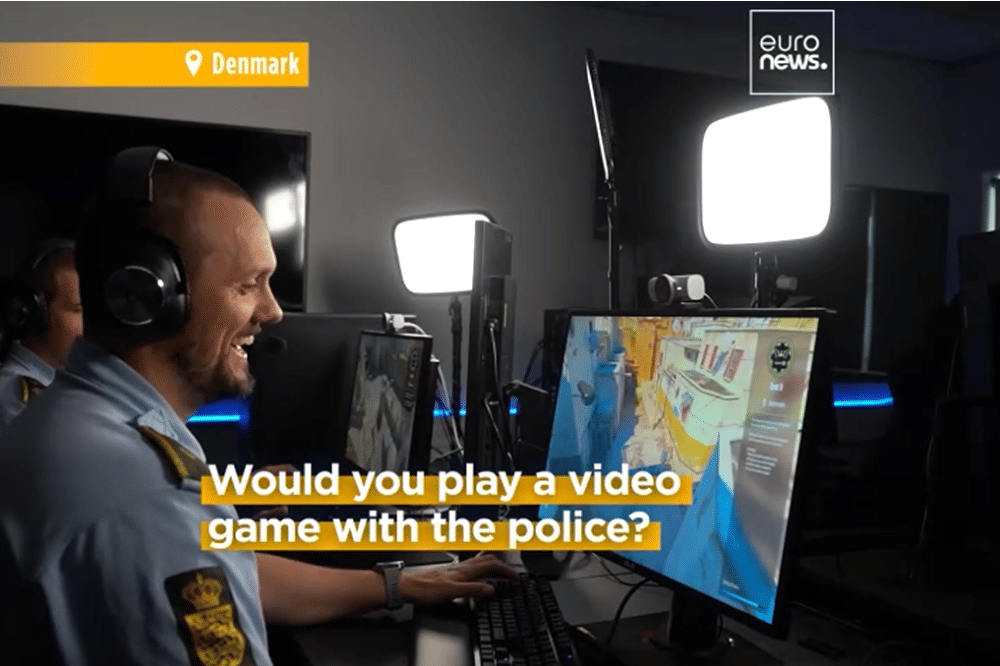 Kepolisian Denmark bermain gim