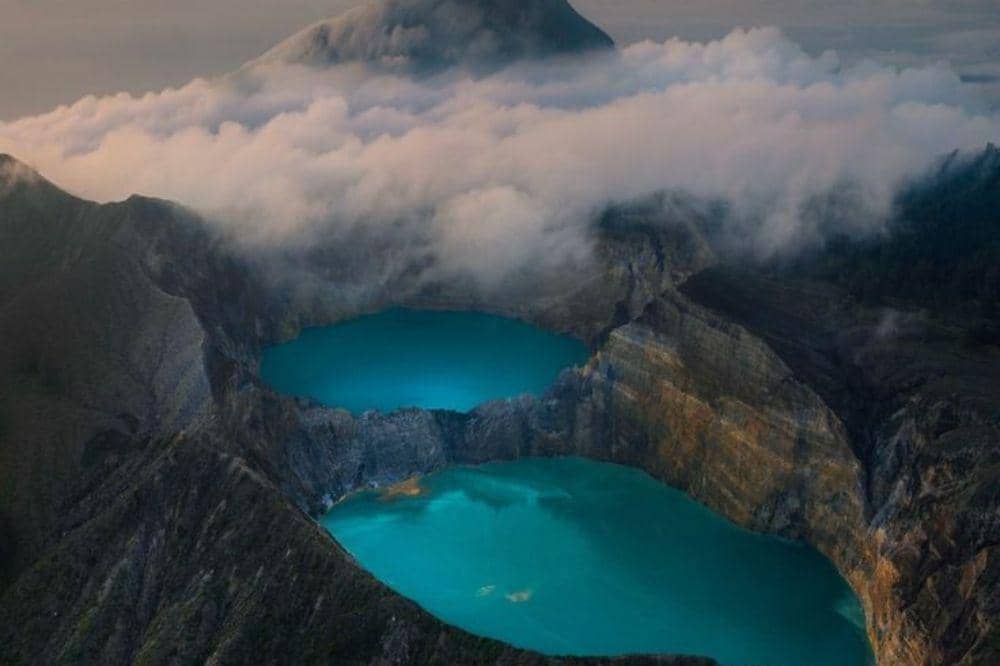 10 Tempat Wisata yang Cocok Dikunjungi Saat Musim Panas