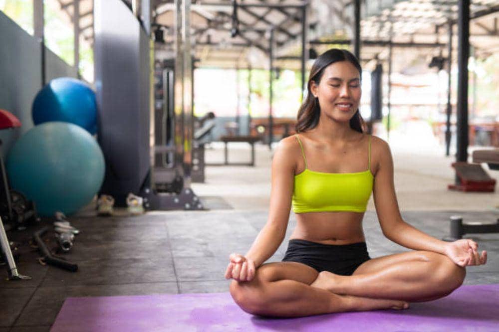 5 Senam Osteoporosis Sederhana yang Bisa Dilakukan Setiap Hari