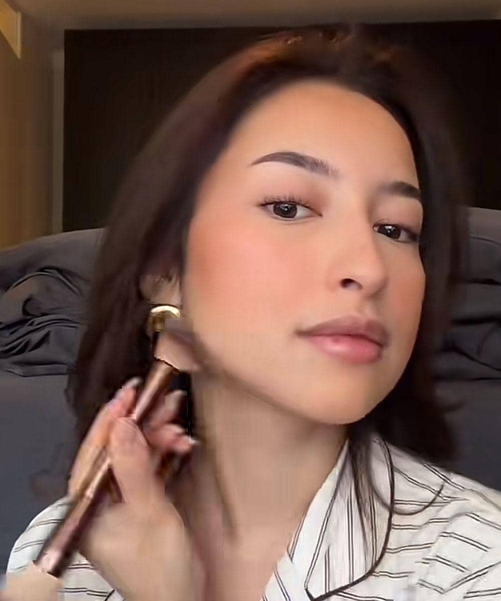 Tutorial Makeup Bronzy ala Jennifer Coppen