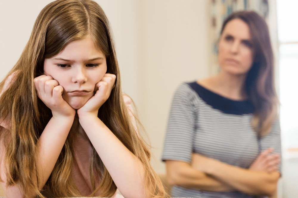 6 Pola Asuh Anak yang Diam-diam Membentuk Luka Emosional saat Dewasa