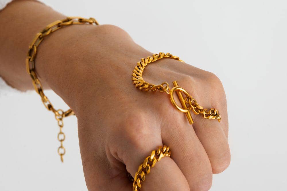 10 Kesalahan Investasi Emas yang Bikin Harga Turun, Hati-Hati Rugi! (10).jpg