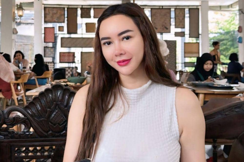 Lirik Lagu 'Asmara' Aura Kasih LIRIK