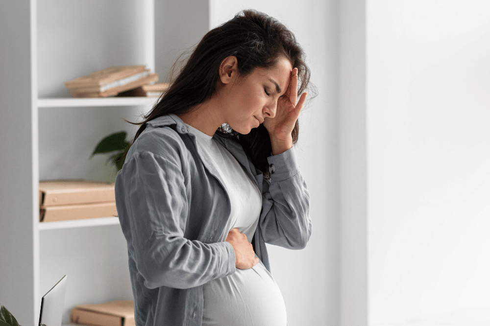  5 Efek Samping Ibu Hamil Makan Durian, Perlu Dibatasi