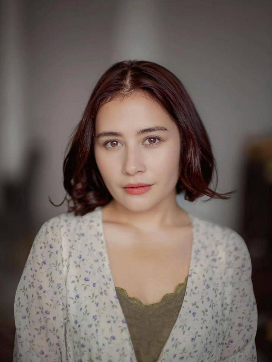 Potret Prilly Latuconsina
