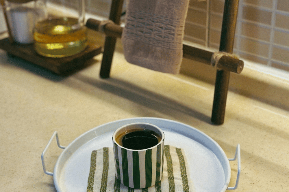 8 Bahan yang Tidak Boleh Dicampur dengan Kopi, Bisa Hilangkan Cita Rasanya! (4).png