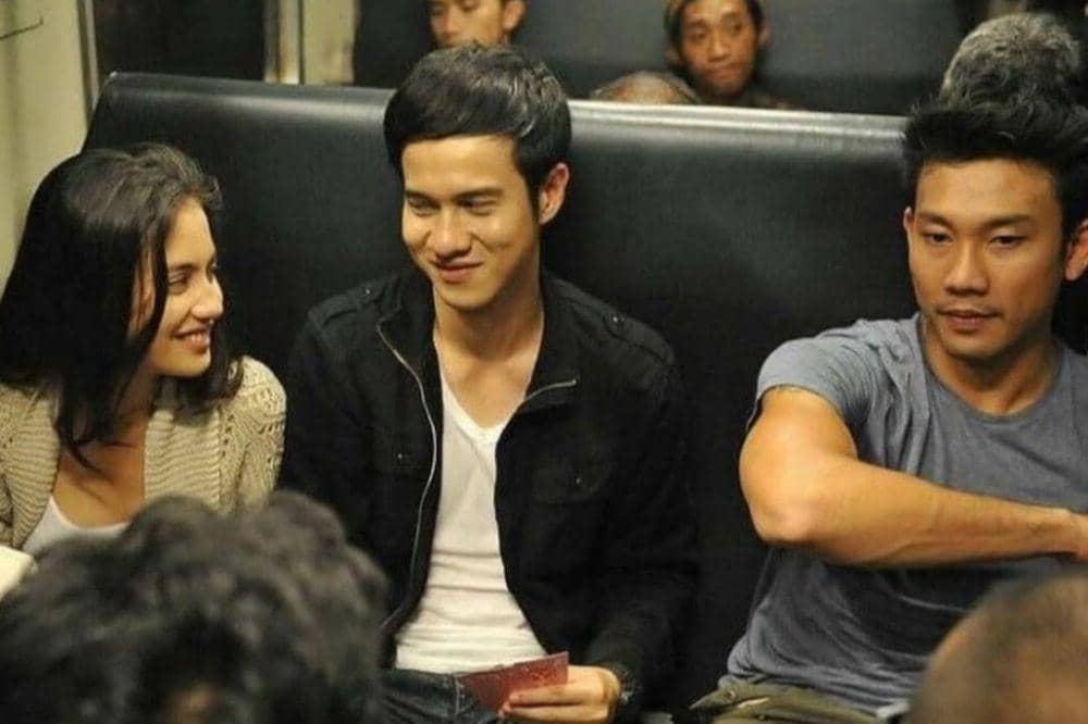 5 Fakta Buku 5 Cm: Aku, Kamu, Samudera, dan Bintang-Bintang 1