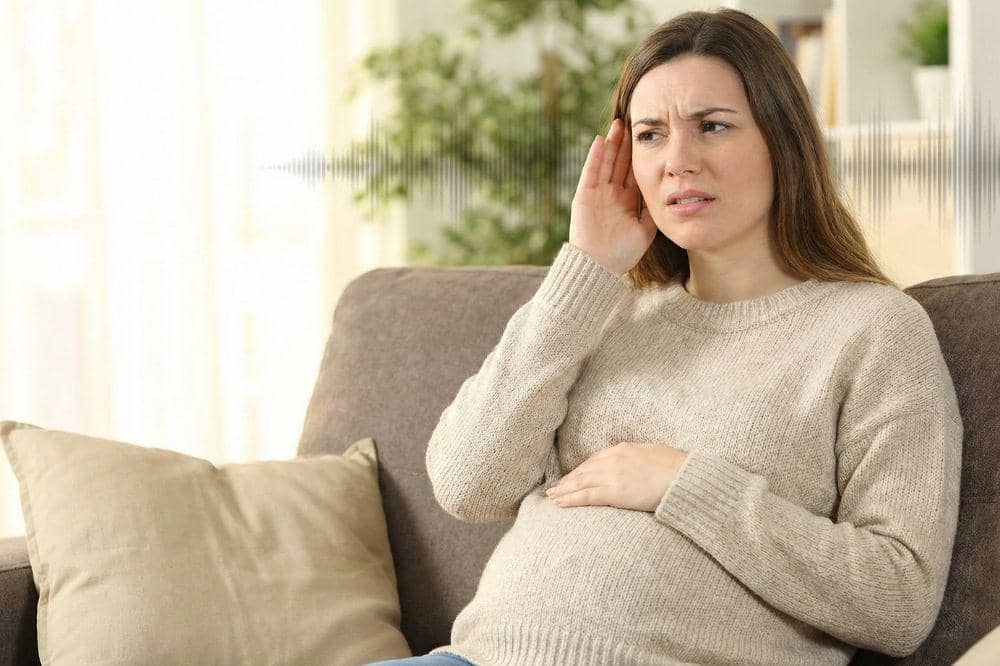 7 Penyebab Telinga Berdenging saat Hamil COVER