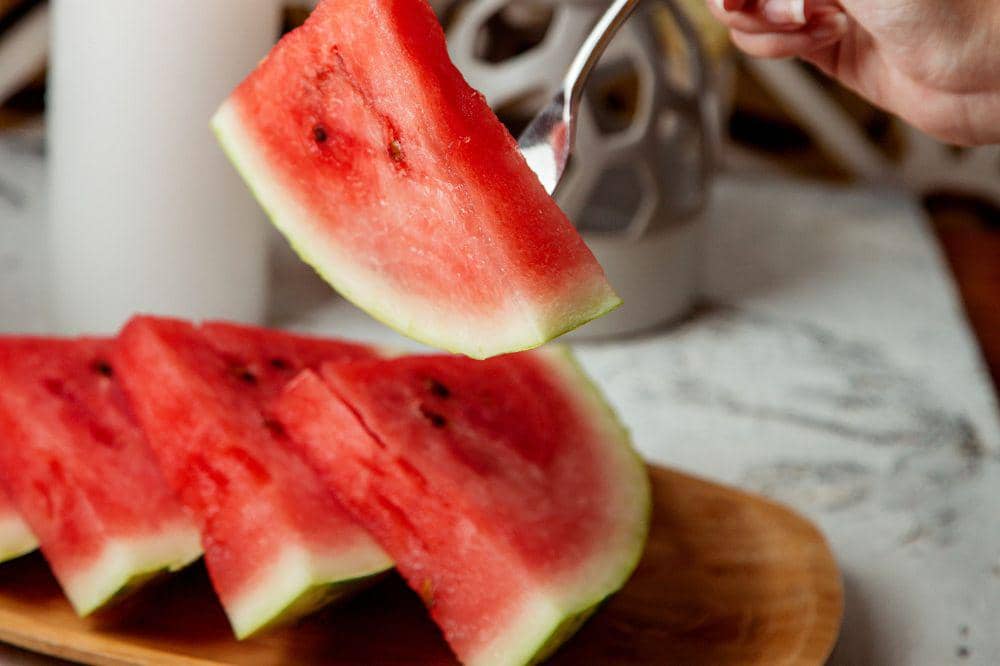 7 Rekomendasi Buah yang Bagus Dikonsumsi setelah Melahirkan