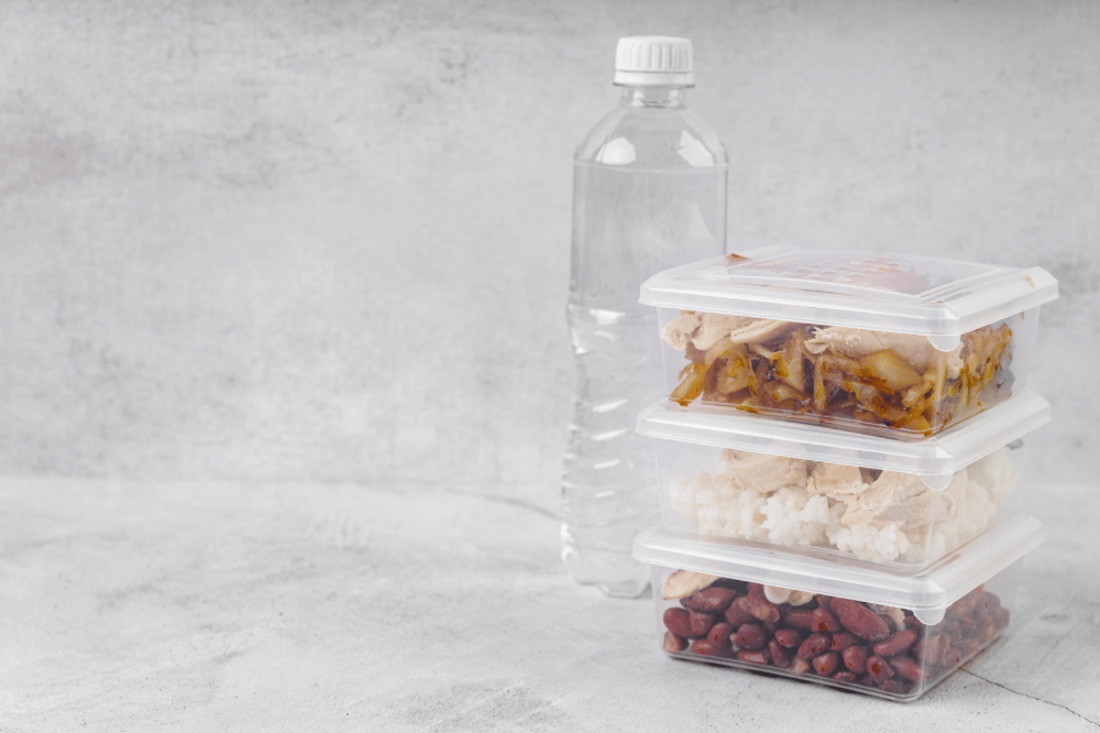 Bahaya Bungkus Lontong Pakai Plastik, Bisa Sebabkan Gangguan Hormon hingga Kanker! (4).png