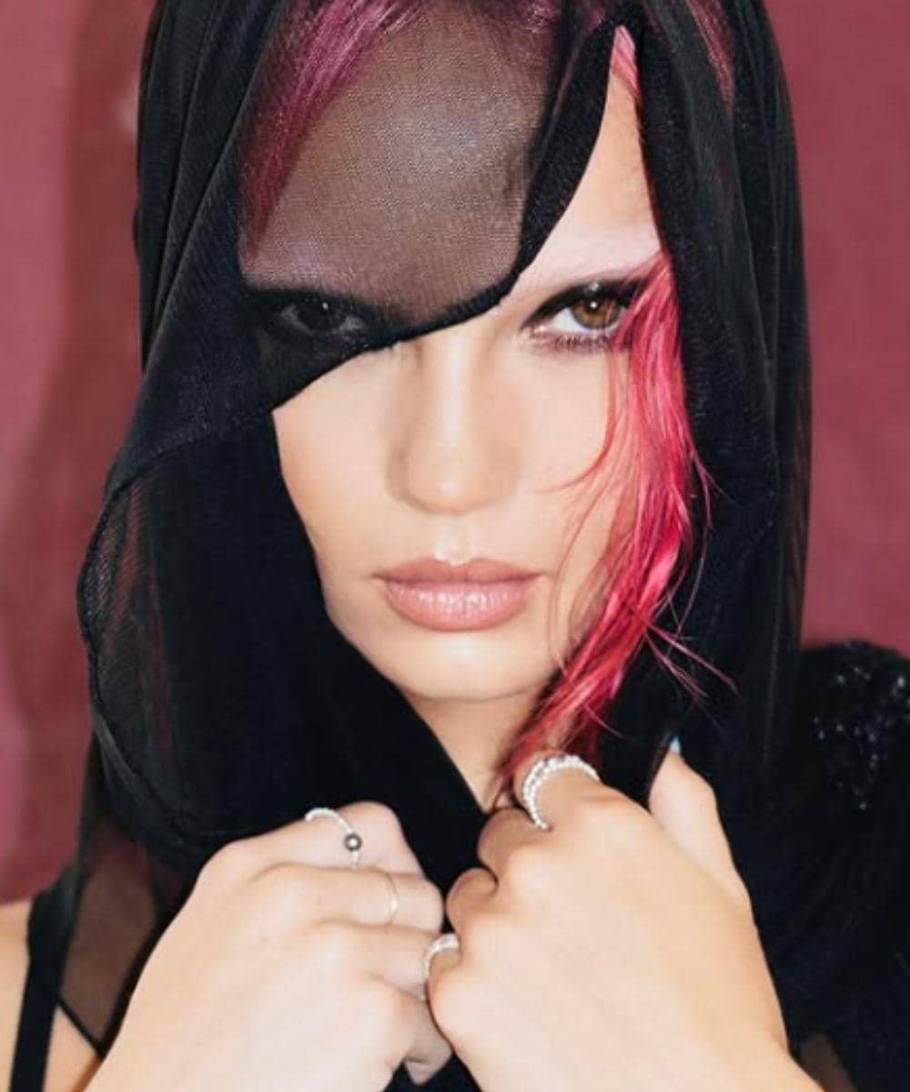 7 Potret Inka Williams, Model Asal Bali Pacar Channing Tatum