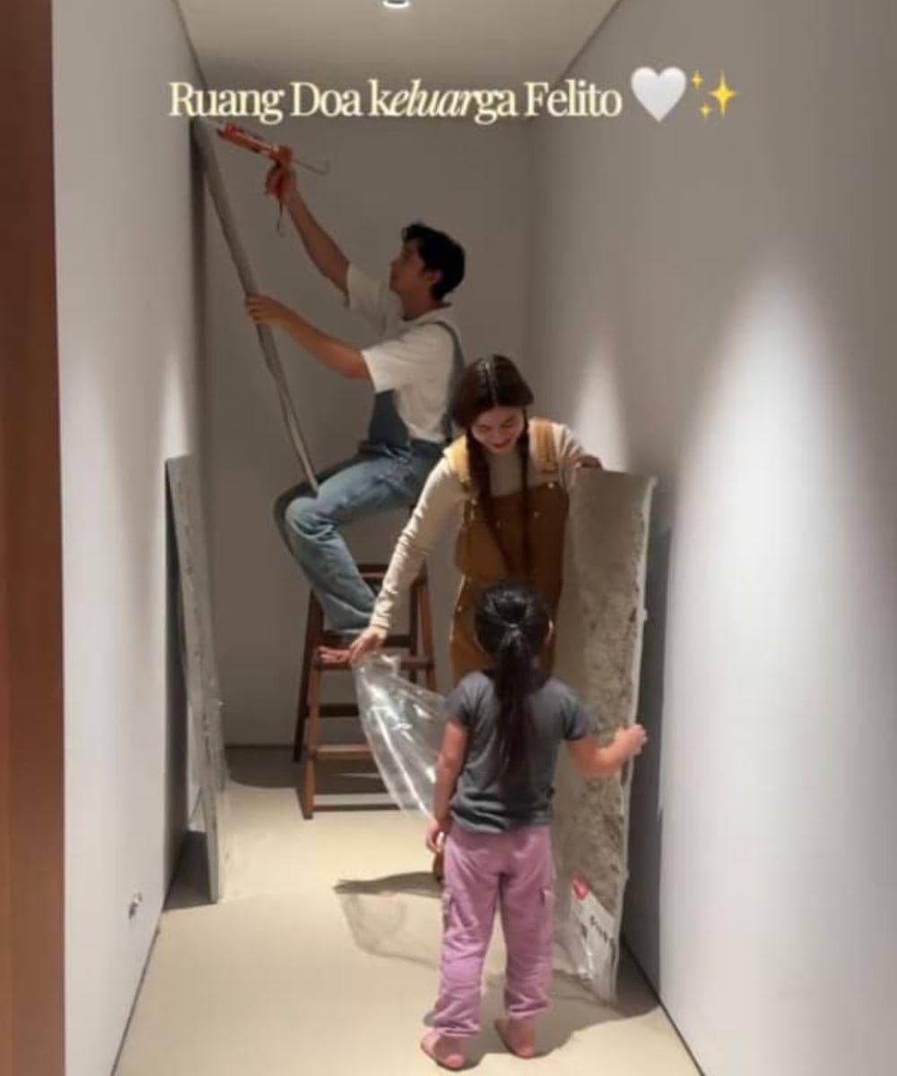 7 Ruang Doa di Rumah Felicya Angelista dan Caesar Hito 1